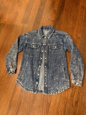 Acid wash Denim Jacket - size small